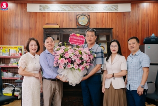 Đảng ủy Khối Doanh nghiệp – Công đoàn xã Phù Đổng đến thăm và chúc mừng DUCANH BOND nhân Ngày Doanh nhân Việt Nam